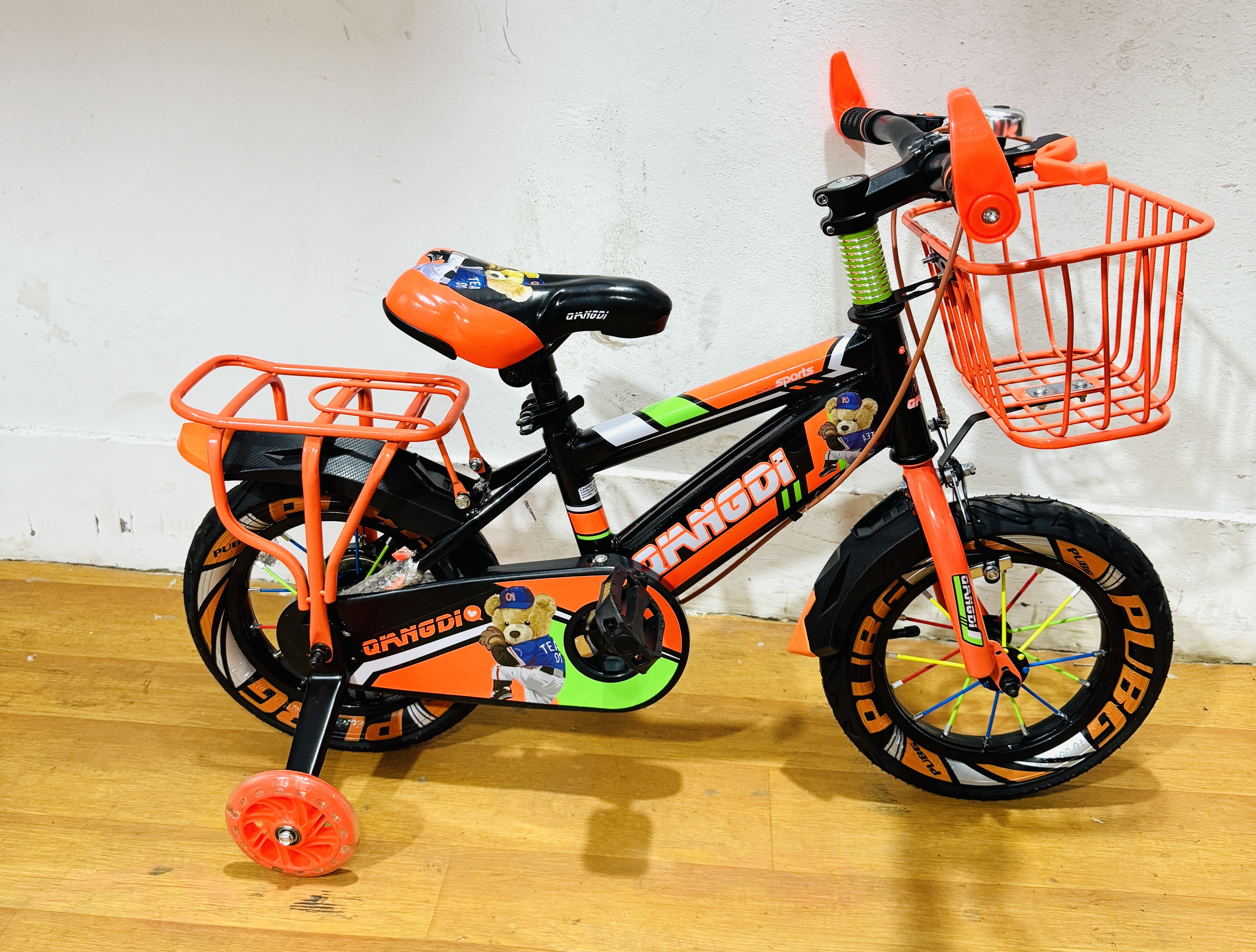 cycle 12  Quindi |size-12| 3-5 years|